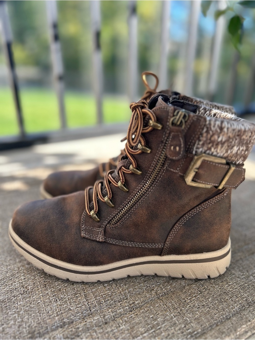 Cliffs by WHITE MOUNTAIN Women’s Brown Lace-Up Faux-Fur Ankle Boots 8 Wide